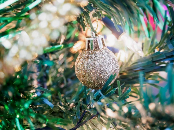 Kerstboom Decoraties Takken Achtergrond — Stockfoto