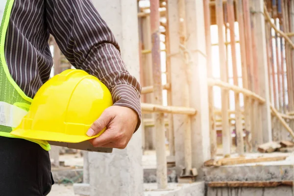 Asiático Homem Negócios Engenheiro Construção Trabalhador Com Capacete Protetor Local — Fotografia de Stock