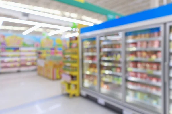 Congelador Comercial Los Refrigeradores Del Supermercado Que Muestra Los Alimentos —  Fotos de Stock
