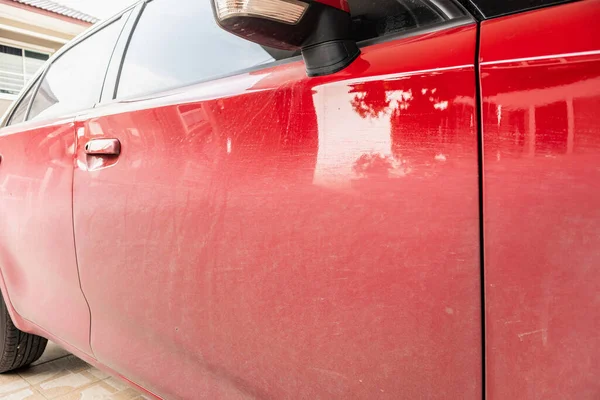 Dirty Red Car Close — Stock Photo, Image
