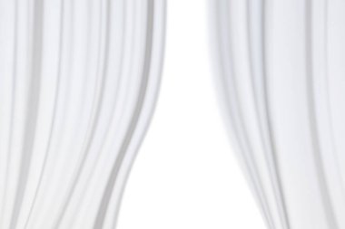 Beyaz arkaplanda soyut bulanık beyaz perdeler