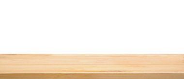 Boş tahta tablo beyaz arkaplanda izole edildi