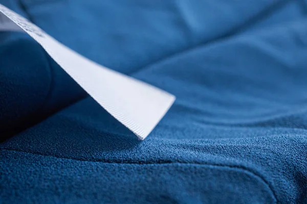 Cuidado Ropa Etiqueta Ropa Vestido Azul — Foto de Stock