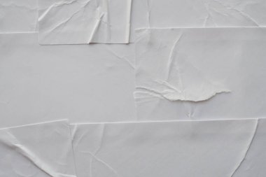 Boş beyaz buruşmuş ve buruşmuş kağıt poster dokusu arka planı