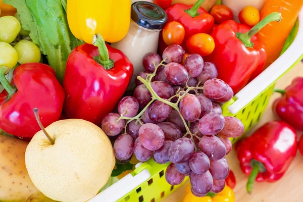 Verse Groenten Fruit Groene Mandje — Stockfoto