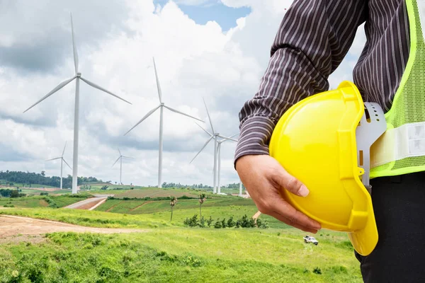 Engenheiro Estaleiro Construção Turbinas Eólicas — Fotografia de Stock