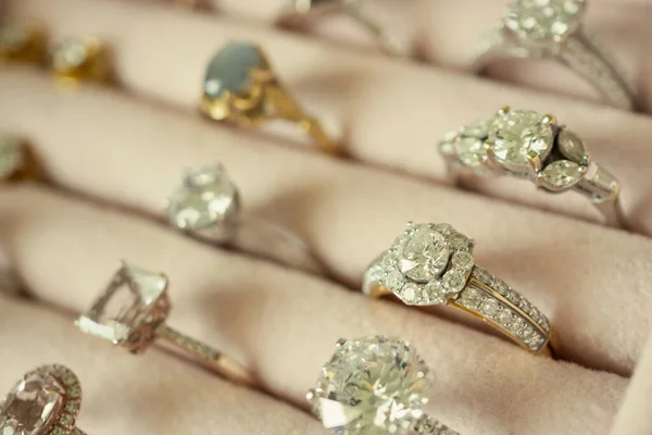 Joyería Anillos Diamantes Pendientes Caja — Foto de Stock