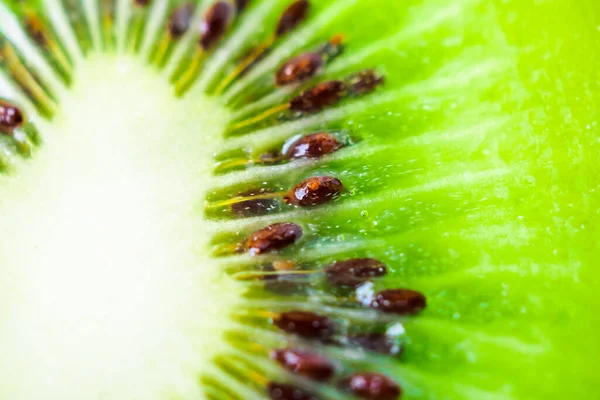 Potongan Buah Kiwi Segar Menutup Latar Belakang Tekstur Makro — Stok Foto