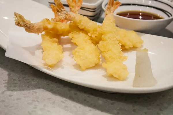 Cuisine Japonaise Tempura Crevettes Frites Avec Sauce — Photo