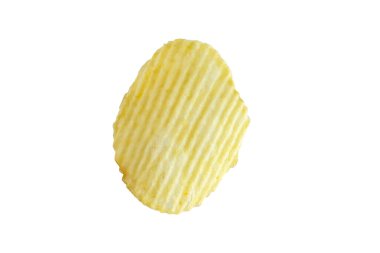Patates cipsi beyaz arkaplanda izole edildi
