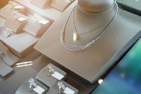 Joyería Diamante Tienda Con Anillos Collares Venta Por Menor Lujo — Foto de Stock