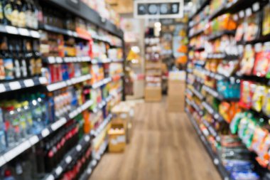 Soyut süpermarket koridoru bulanık arkaplan