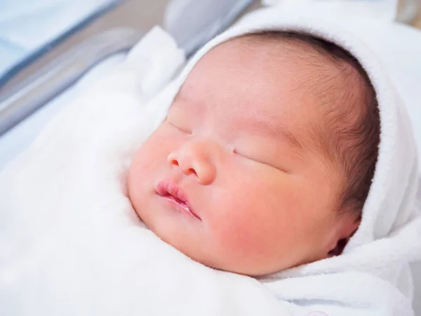 Cute Newborn Asian Baby Girl Sleeping — Stock Photo, Image