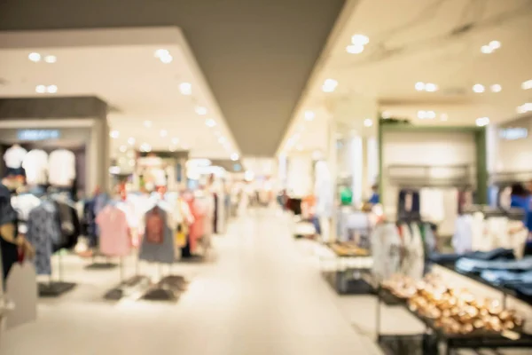 Mulher Elegante Boutique Loja Roupas Vitrine Shopping Center Desfocado Fundo — Fotografia de Stock