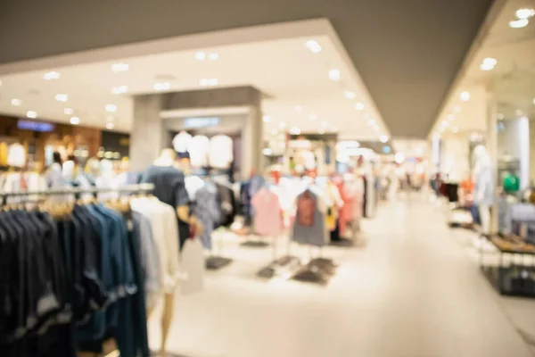 Mulher Elegante Boutique Loja Roupas Vitrine Shopping Center Desfocado Fundo — Fotografia de Stock