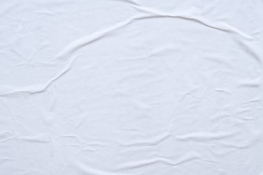 Boş beyaz buruşmuş ve buruşmuş kağıt poster dokusu arka planı