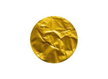 Beyaz arkaplanda boş altın yuvarlak yapıştırıcı etiketi