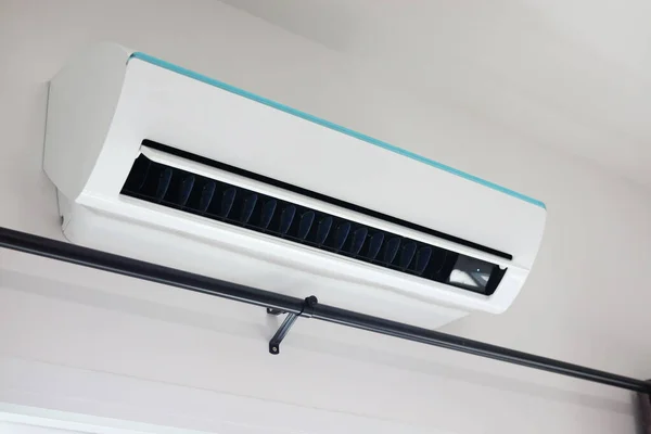 Airconditioner Witte Muur Kamer Interieur Achtergrond — Stockfoto