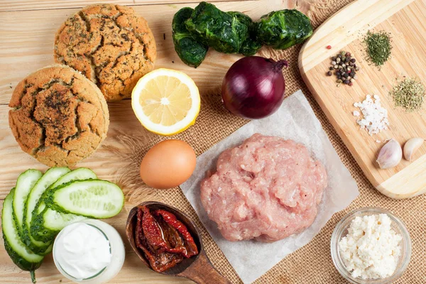 Pavo Molido Pollo Bollos Sin Gluten Limón Espinacas Congeladas Cebolla —  Fotos de Stock