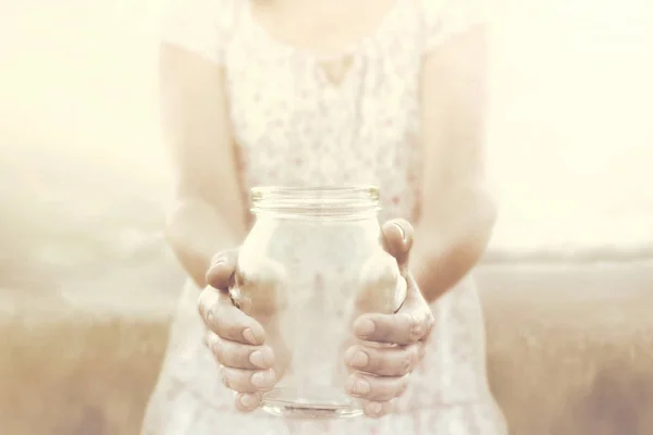 Empty Concept Woman Shows Empty Vase — Stock Photo, Image