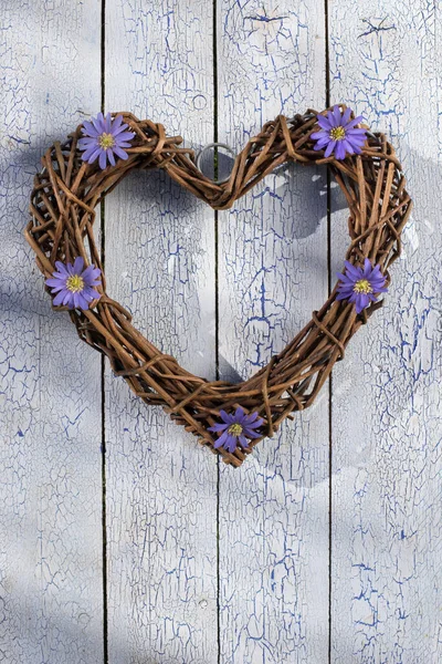 Heart Blossoms Wood Background — Stok Foto