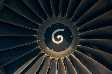 Sarmal işaretli turbo fan motoru