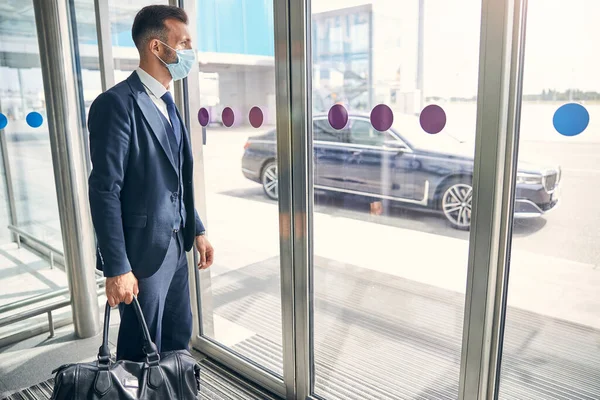 Salgın sırasında tüm gezginler için önleyici önlemler