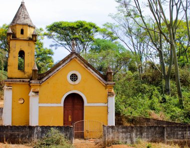 Pico do Gavio in guas da Prata 'daki İsa' nın Kutsal Kalbi Şapeli - Brezilya
