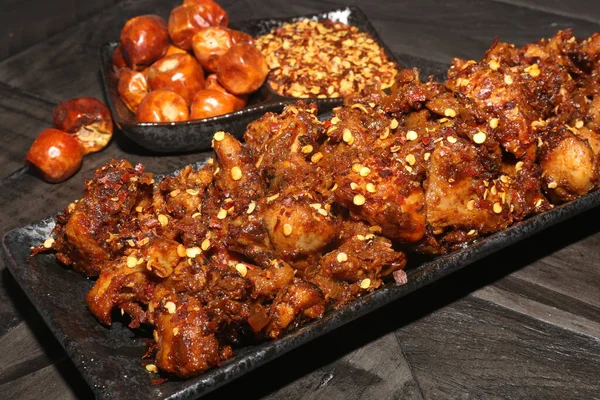 Baharatlı Guntur Tavuk Kızartması 