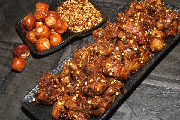 Baharatlı Guntur Tavuk Kızartması