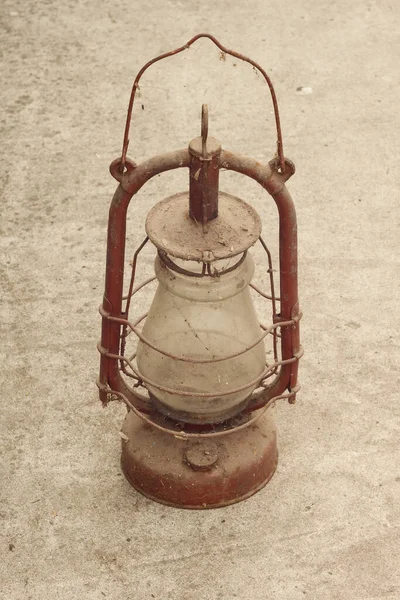 Gammal Vintage Gaslampa Bakgrunden Betong — Stockfoto