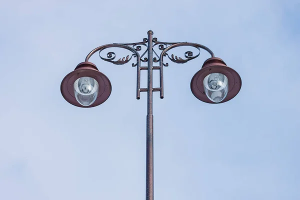 Lanterne Rue Sur Fond Ciel Bleu — Photo