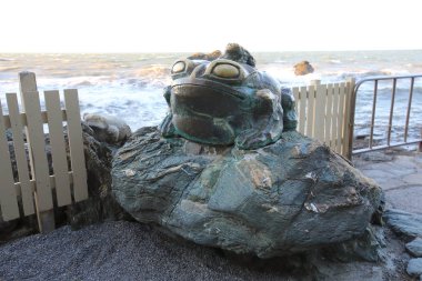 İMKB Japonya - 10 Kasım 2018: Futamikoshitama tapınak İMKB city Japonya boy kırbaç