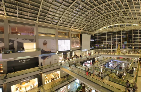 Singapur Noviembre 2018 Personas Identificadas Visitan Centro Comercial Marina Bay —  Fotos de Stock