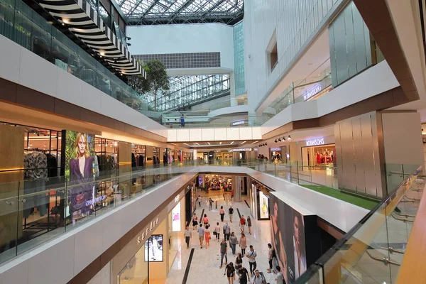 Singapur Noviembre 2018 Personas Identificadas Visitan Centro Comercial Raffles City — Foto de Stock