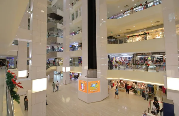 Szingapúr November 2018 Ban Azonosítatlan Emberek Látogatás Szerencsés Plaza Bevásárlóközpont — Stock Fotó
