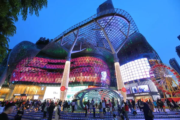 Singapore November 2018 Unidentified People Visit Ion Orchard Shopping Mall — Stock Photo, Image