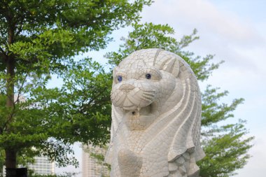 Singapur - 18 Kasım 2018: Merlion Heykeli Merlion park Singapur