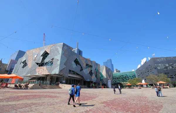 Melbourne Australia November 2018 Unidentified People Visit Federation Square Melbourne — Stock Photo, Image