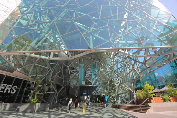 Melbourne Australia Noviembre 2018 Personas Identificadas Visitan Edificio Gnv Melbourne —  Fotos de Stock