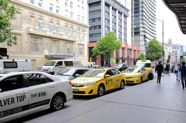 Melbourne Australie Novembre 2018 Des Taxis Attendent Les Passagers Gare — Photo