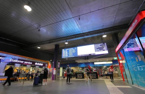 Melbourne Australia November 2018 Unidentified People Visit Southern Cross Station — Stock Photo, Image