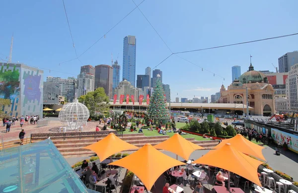 Melbourne Australia November 2018 Unidentified People Visit Federation Square Melbourne — Stock Photo, Image