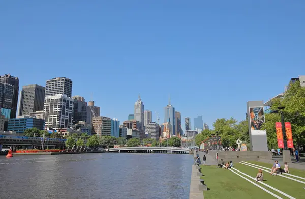 Melbourne Austrálie Listopadu 2018 Neznámí Lidé Navštěvují Southbank Australském Melbourne — Stock fotografie