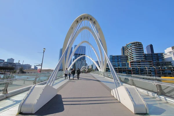 Μελβούρνη Αυστραλία Νοεμβρίου 2018 Αγνώστων Ατόμων Επίσκεψη Ναυτικών Γέφυρα Στη — Φωτογραφία Αρχείου