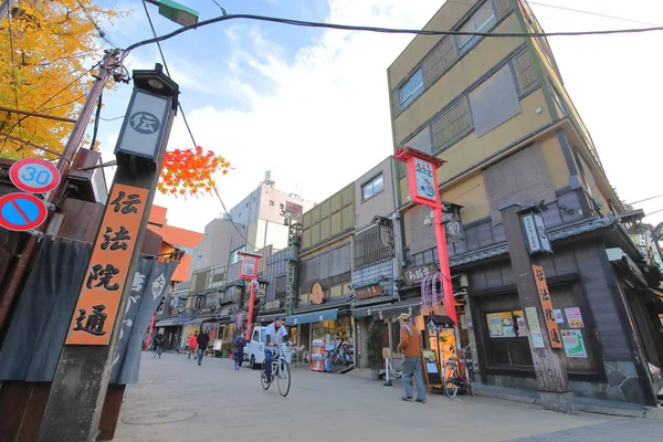 Tokyo Japan December 2018 Unidentified People Visit Denpouin Street Asakasa — Stock Photo, Image