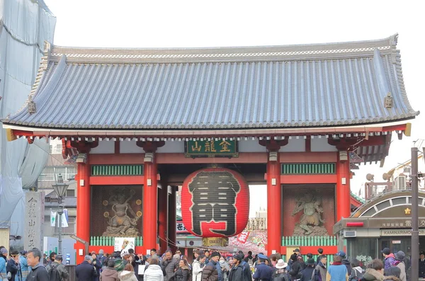 Ιαπωνία Τόκιο Δεκεμβρίου 2018 Αγνώστων Ατόμων Επίσκεψη Πύλη Kaminarimon Ναό — Φωτογραφία Αρχείου