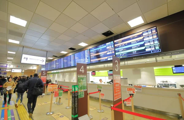 Tóquio Japão Dezembro 2018 Pessoas Não Identificadas Viajam Terminal Ônibus — Fotografia de Stock