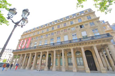 Paris Fransa - 22 Mayıs 2019: Paris Fransa'da komedi tiyatrosu