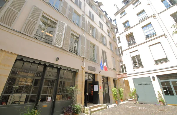 Paris Fransa - 22 Mayıs 2019: Ulusal Eugene Delacroix müzesi Paris Fransa